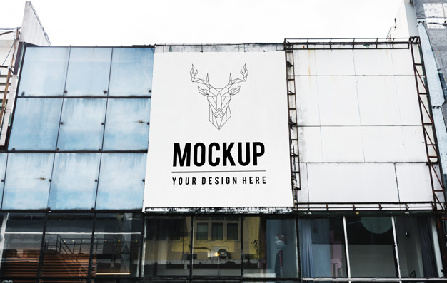 Download Minimal Large Scale Vertical Billboard Mockup Free Psd Psd Free Psd Resources